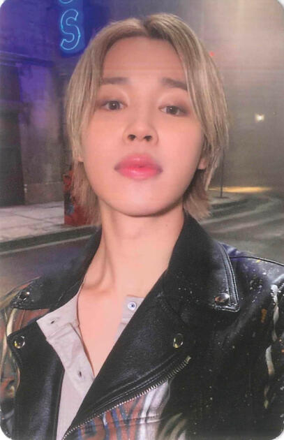 god please one kiss from those lips would cure me